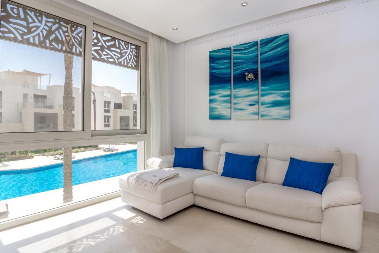 Ollystays Mangroovy Seaview 1Br Beach And Pool Free Access Hurghada Luaran gambar